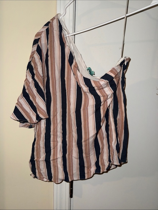 Karlie Tops - Striped One-Shoulder Women’s Top in Navy and Tan